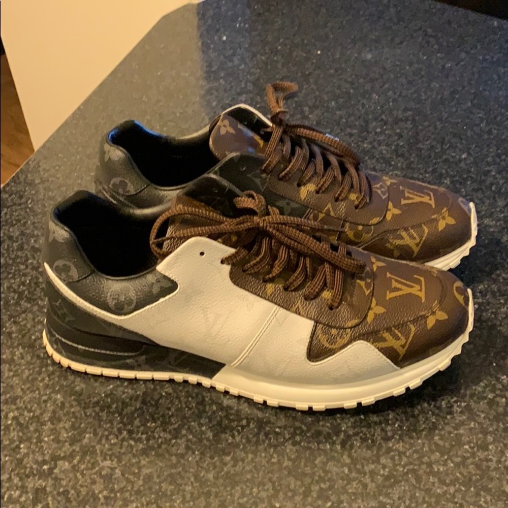 Louis Vuitton runners (run way sneakers)